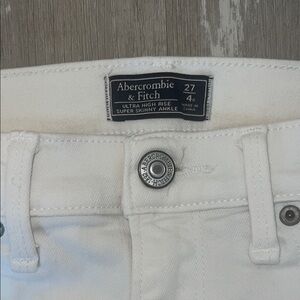 A&F Women's White Jeans